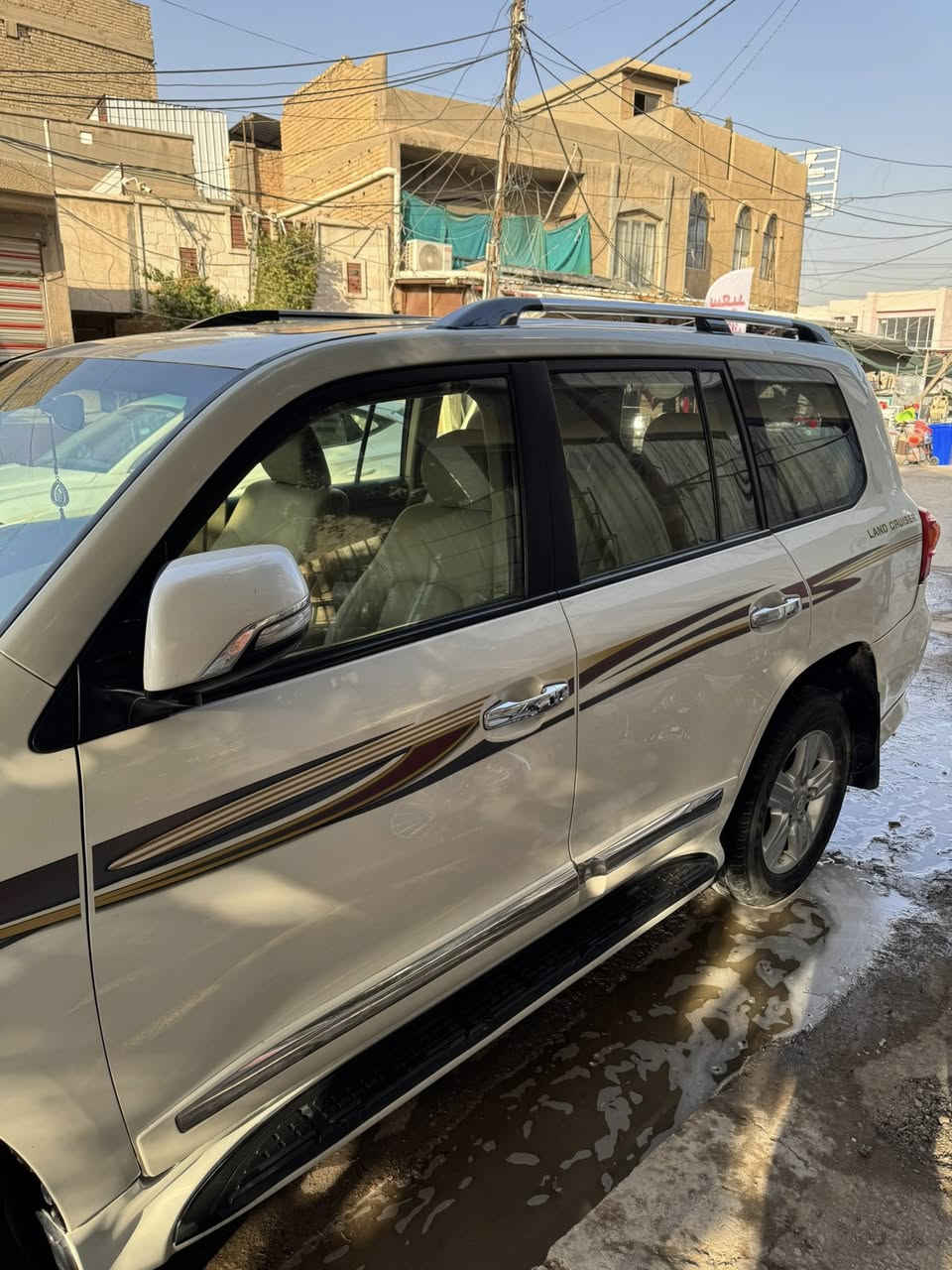 مكلف بالنشر ‼️‼️
لاند كروز 2013  فول مواصفات
GX.R
كشنات جلد كهرباء
رقم بغداد تحويل ثاني يوم 
ماشية 200،000km
6v  
كير محرك صدر مكفول 
بيه 3 قطع صبغ و تبديل بابين 
الصور موجوده وتكدر تجي تشوفهه 
مكاني بغداد الاعظمية 

السعر 258 وبيه مجال  
للتفاصيل اكثر الاتصال فقط على الرقم ***********
