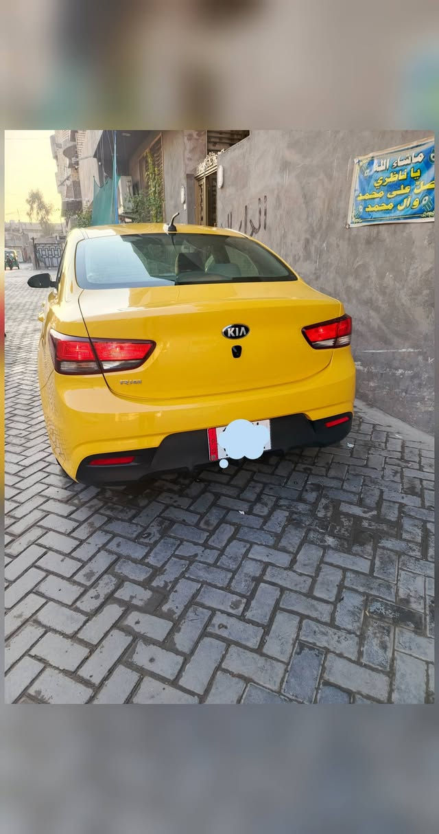 السلام عليكم من رخصت الادمن لبيع سياره كيه ريو موديل 2020 وارد امريكي سياره كله ليبل  حادثه حلو داعاميه وشويه طرف بنيد فقط إرباك دركه رقم بغداد إنكليزي بسمي مكينه دوش 8 نوزل منضومه غاز تخم تايرات دوشمه عام سعره 125 ورقه وبيه مجال مكاني بغداد مدينه الصدر رقم اتصال ***********
