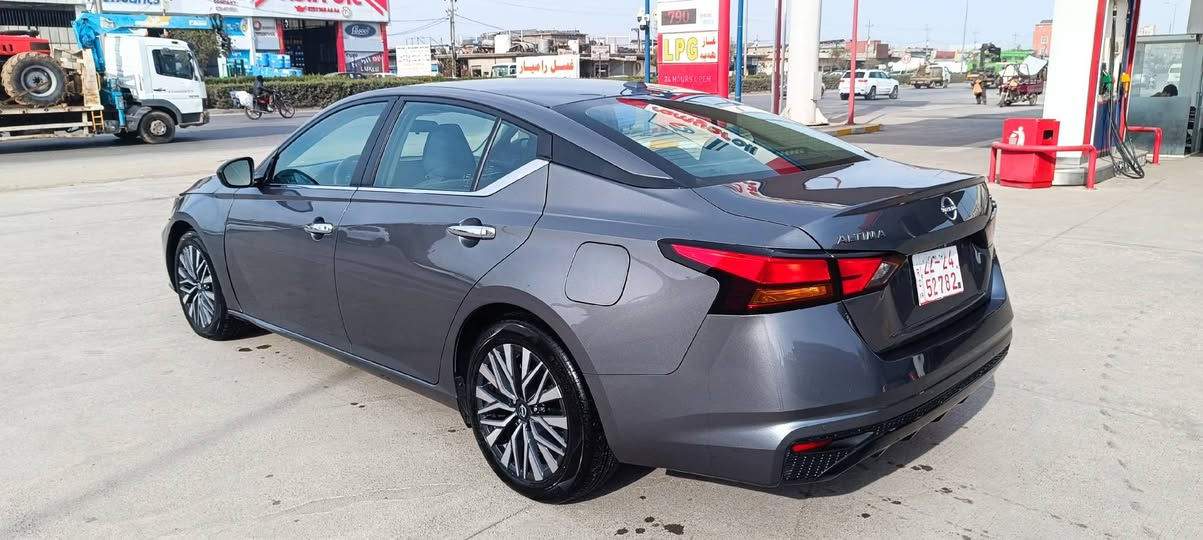 نیسان التیما مودیل 2024 رقم كاتي تترقم اربیل مواصفات SV ظرره جاملغ و ربع بنت صبغ بدون دواخل مكان سیاره اربیل داخل معارض شركة المسار اربیل سعر دفتر و اثنین  وخمسون ورقة بي مجال / بۆ رۆشتنە لە هەولێرە جاملغ و ربع بۆنیت بۆیاغە  بە بێ ناو گرتن سعر سەدوو پەنجا و دوو  ١٥٢ورقە و مەجال/***********/ واتساب/*********** أربيل, العراق
