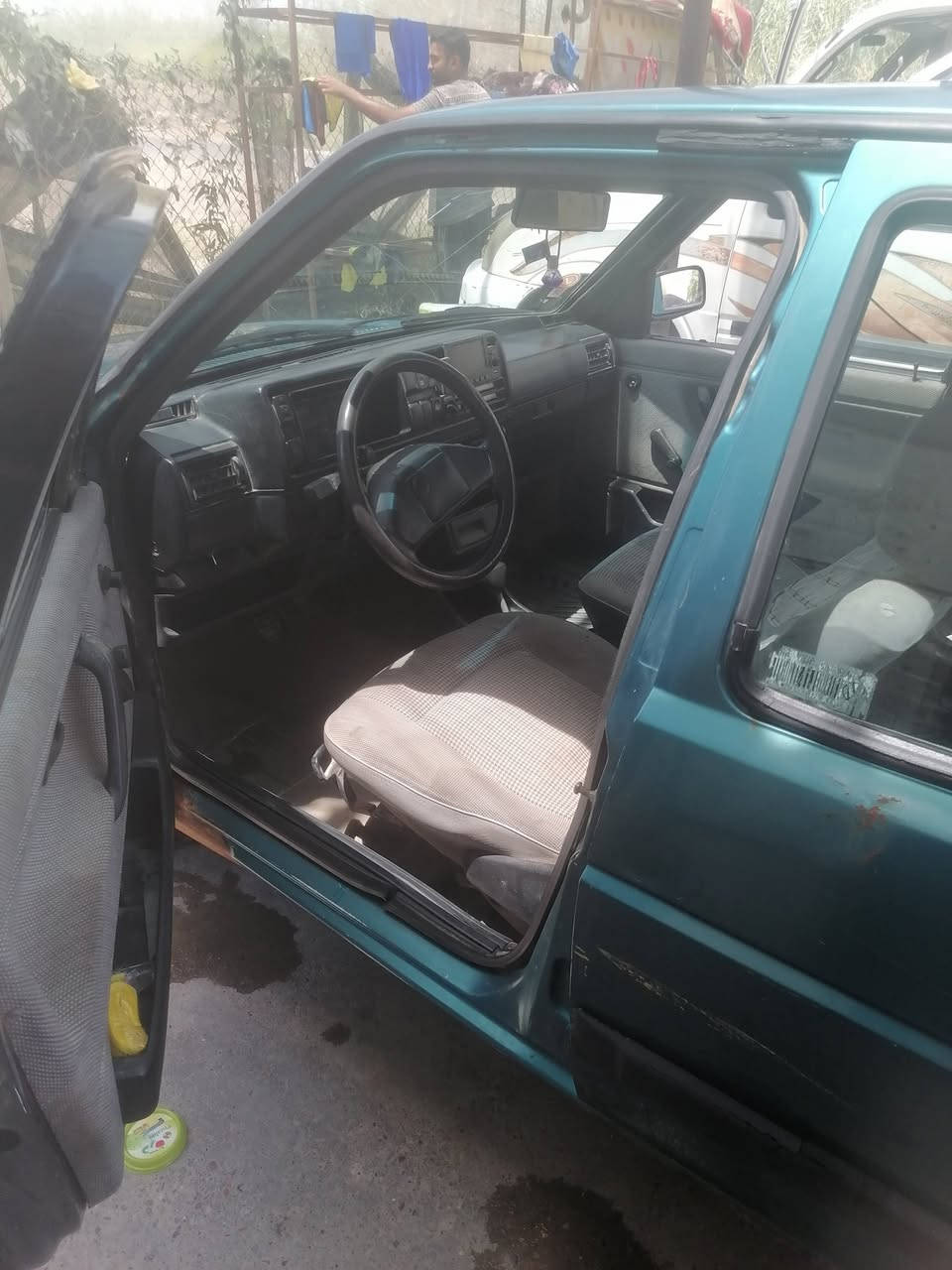 كولف موديل ٩١ مكينه ١٨٠٠ كير اوتوماتيك ميكانيكي سياره بلاديه بدون صبغ بيها باب السايق امبدل اسود حادث بصيط موجوده الباب القديمه رقم بغداد انكليزي صار تقريب شهرين أو ثلاثه منتهيه الغايه سنويه بسمي بدون تبريد سياره بلاديه وحلوه مكان بغداد السعر ٣٥ وبيها مجال للطيبين رقمي ***********
