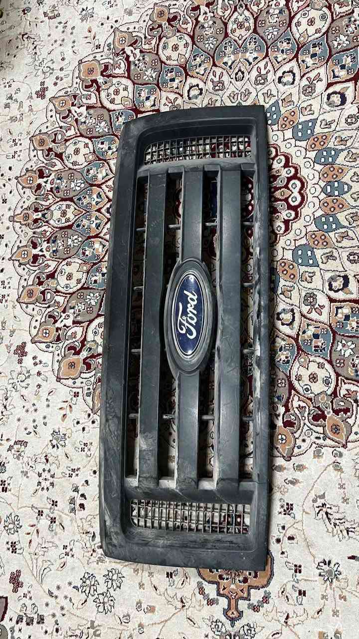 دوسات تفصيخ طول مترين وشباك للبيع العنوان بصرة يوجدتوصيل *********** شكرا لادارةالكروب
