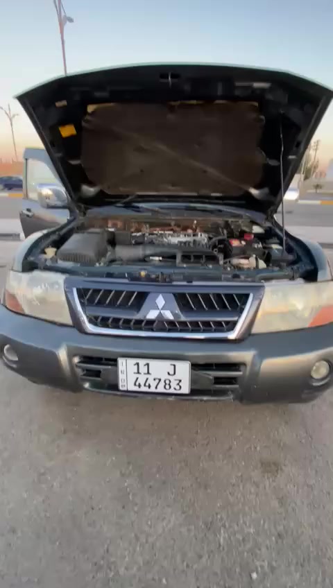 السلام عليكم رمضان كريم سياره مسيبوشي بايجيرو موديل  2006 بسمي السياره مكينه وكير وكسن شرط تخم تاير جديد  حداديه جديد  بور ومشط  ع ايدي امبدلهن  كهربائيات كله شغاله تبريد تدفئه شغال  سياره مكفولة من ضربه والفتح والتبديل بيه 3قطع صبغ  سونار موجود السعر 87 بيهه مجال قليل بل عافيه ع ياخذهه  رقم *********** أو ***********
