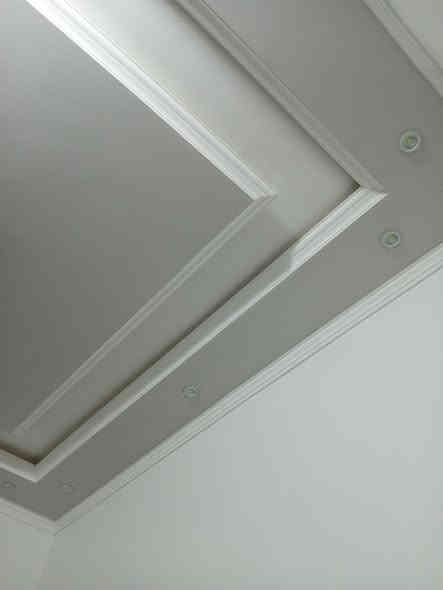 سلام عليكم طبعا هذا جزء من عملنه الديكور جبس بورد وسقوف ثانؤيه
"اسعار مميزة كرسته وعمل ذو جودة عالية  مع دقة في العمل العنوان الانبار اي استفسار تواصل  الخاص اوعل الهاتف/***********
و بأسعار مناسه للجميع
