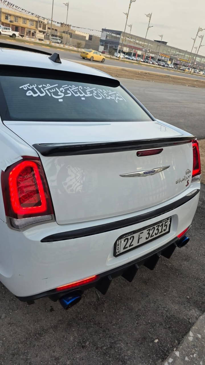 السلام عليكم 
أوباما ٢٠١٢ اربيل بسمي محرك ٣٦٠٠
 الحادث بيها صفحه السايق صبغ بدون ايرباك 
صدر كير محرك  تاير  تبريد مكفولات
فتحه بانوراما طكتين كامره دواره
السعر ١٦٠ اوبيها مجال اليعجبه السعر يخابر او يدلل 
ميعجبك السعر خلي كلمه طيبه
تجي تفحص سونار تعجبك الف هلا بيك
مكان السياره واسط صويره
الرقم ***********
***********
