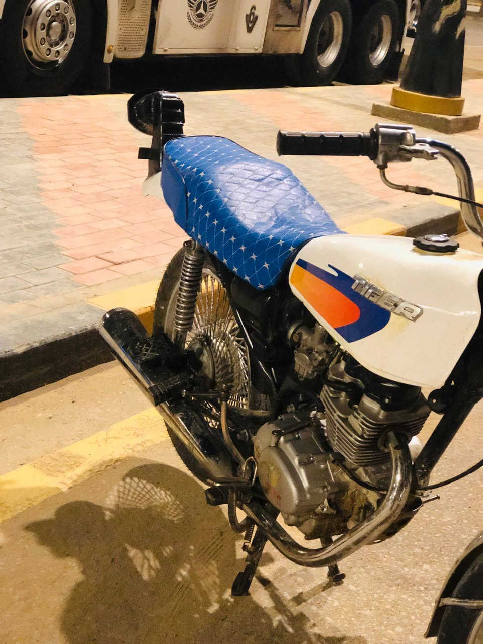 سلام عليكم  شباب  دزاجه اوراق لبيع  اوراق سكنر  مكاني نجف كوفه  سعر 600 وبيهه مجال  شراي يجي علا رقم تلفون ***********
