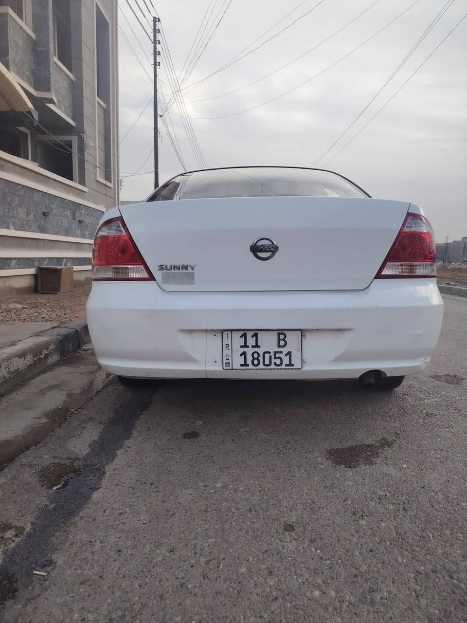 سني 2009 ماشيه159
كفاله عامه فقط نص دوسه صبغ جاهزه من كلشي سياره جديده السعر 107 مكاني بغداد المحموديه 
***********. ***********
