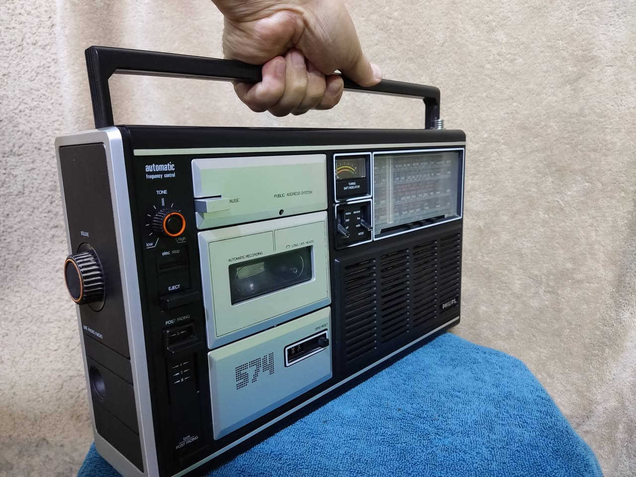 راديو مسجل فلبس
هولندي اصلي
مسجل لا يعمل 
راديو شرط الشغل والنظافة 
٦٠ مع التوصيل


**إذا كنت صاحب هذا الإعلان وتريد حذفه لأي سبب، رجاءا أرسل رسالة إلى الدعم الفني**