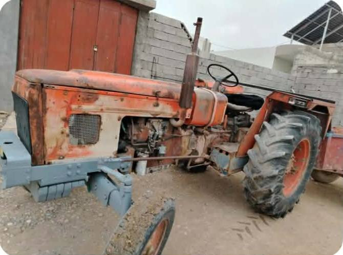 السلام عليكم ورحمة الله

مكينة عنتر موديل 90
للبيع وحدة كلشي ما وراها
ديالى / جلولاء
رقم صاحبه اتصل واتفاهم وياه على السعر
هذا رقمه 0776 865 2322
