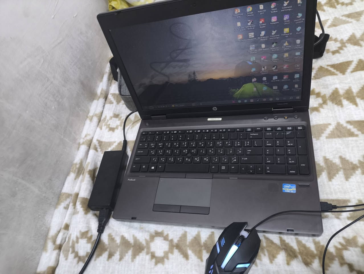 لابتوب مستخدم ب100 الف وياه ماوس وحقيبة وشاحنه
✅️اسم الموديل HP probook 6560b
✅️معالج Corei5 من الجيل الثاني 
✅️هارد 500 hdd

✅️شاشة 15.6 انج
✅️كاميرا
✅️منفذ Display port
✅️وايفاي 
✅️مدخل cd + DVD
✅️ USB عدد 4
✅️منفذ lan
✅️منفد VGA
اللابتوب مناسب لاعمال الاتوكاد والبحوث والطباعة والتصفح وبرامج المحاسبة وبعض الالعاب المتوسطة 
 
منصب بنظام وندوز 10 وبرامج الاوفس كاملة والمتصفحات واليوتيوب وباقي البرامج الخدمية وبعض الالعاب 
Brand :HP probook 6560b  
CPU: Core   i5   2520M     2.5GHZ
Genration : 2TH
 Hard :500 HDD
Ram: 8 GB
Monitor:15.6


**إذا كنت صاحب هذا الإعلان وتريد حذفه لأي سبب، رجاءا أرسل رسالة إلى الدعم الفني**