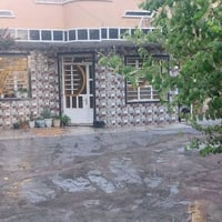 للبيع ارض مساحتها 576م بيها بناء دارين جاهزات من كلشي منطقه كامل خدمات...