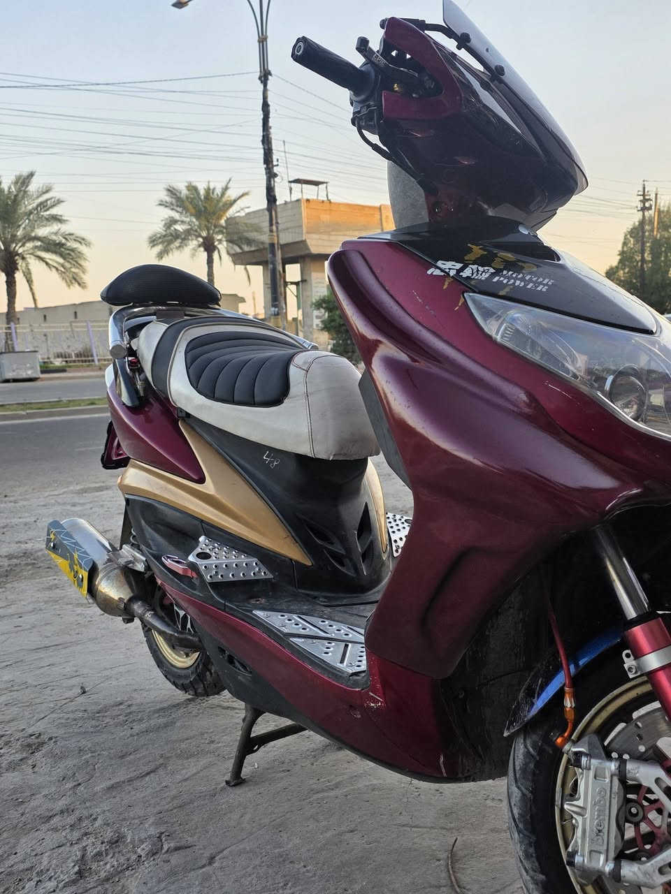 بيه مشروع تفصيخ 🤣🤣


**إذا كنت صاحب هذا الإعلان وتريد حذفه لأي سبب، رجاءا أرسل رسالة إلى الدعم الفني**