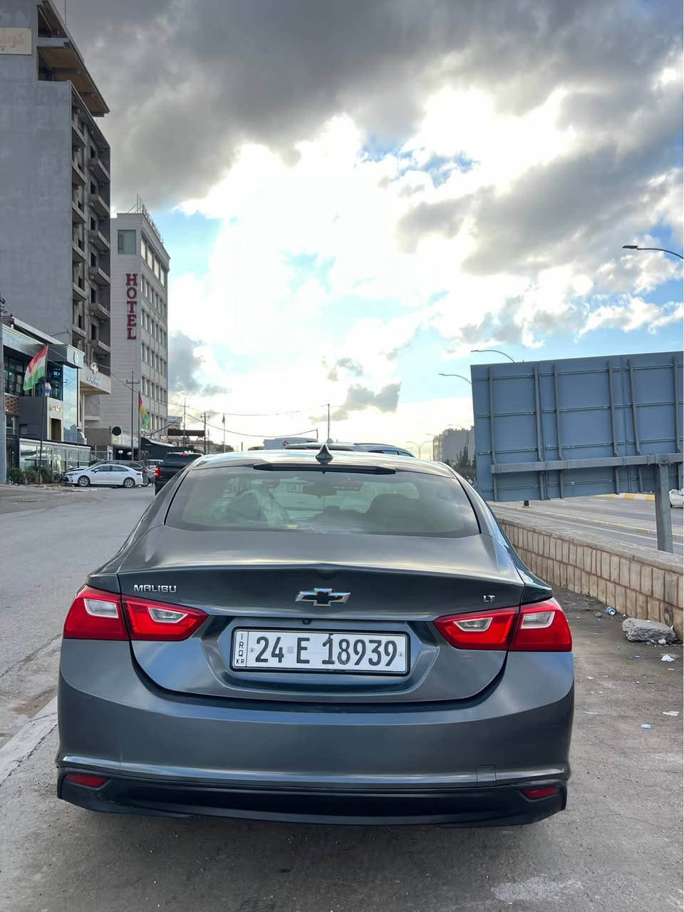 ماليبو 2018 LT نفطي
صندوق و جملغي بشتي صبخ 
بي داخلي بي يرباك هه مي شرت
كيرو مكينه شرت تحويل وكاله شرت 
سياره ياب نافي من 
بي مصرفه سياره يكجار
رقم موبايل ***********☎️📞 اكر, نينوى
