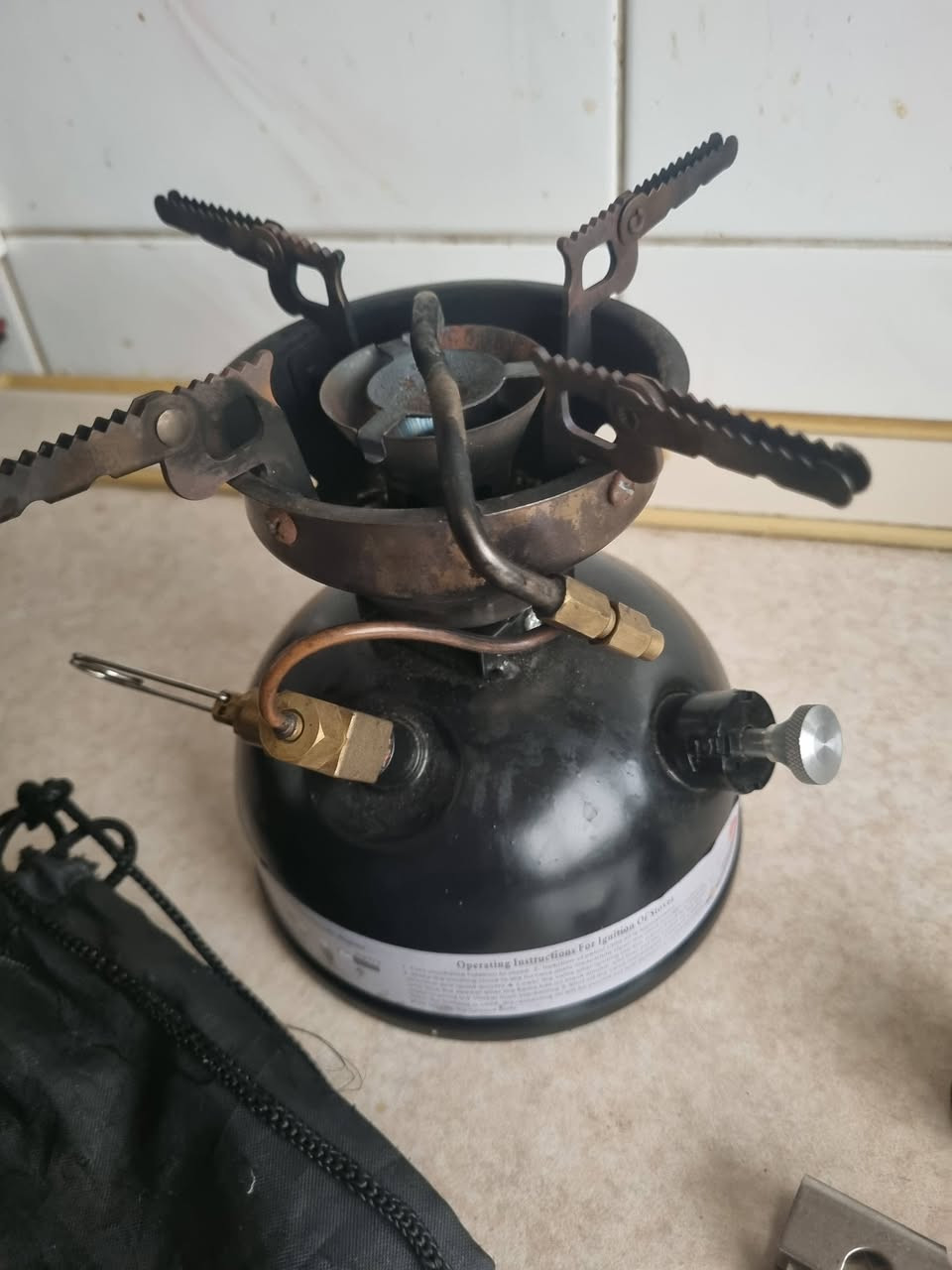 طباخ امريكي  يشتغل نفط بانزيل وكحول  استعمال جدا قليل السعر ٦٠


**إذا كنت صاحب هذا الإعلان وتريد حذفه لأي سبب، رجاءا أرسل رسالة إلى الدعم الفني**