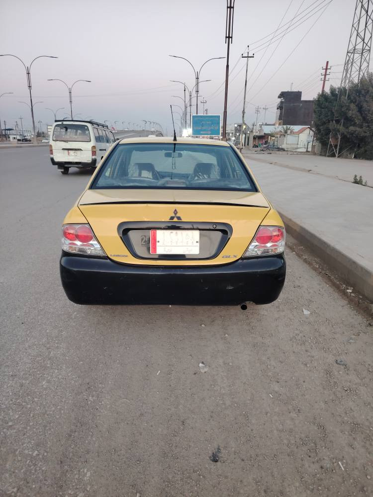 سلام عليكم لانسر 2010 للبيع رقم ديالى سنوية ل27 السيارة جديدة مال جناي السيارة بدون حادث بدون صبغ فقط جامرلوغ أمامي وهلالات الخلفية بدون دواخل السيارة جديدة مال جناي السيارة مكفولة مكينة  كير مكفولات المكينة جديدة مشدودة 2000صدر أمامي خلفي جديد تدفىة تبريد شغال تخم السيارة احلة من الصور كبل لشارع السعر 68 وبيها مجال بسيط مكان السيارة ديالى الشراي يتصل ***********
