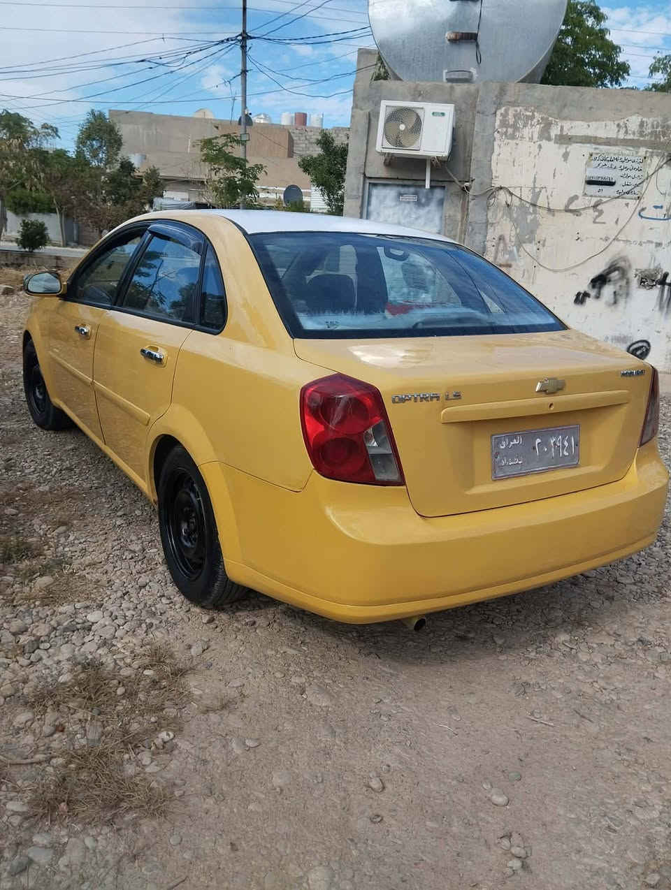 ماشااللە لەپاکیومەزبوتی ئۆپترای مەکینەگەورە16مۆدیل2011 بێ دەععم و لیدراو چوارتایەی لۆکی لەسەرە تەبریدە بەس غازی تیانیە  تابڵێی جوان و بێمەسرەفە 38گەڵاو مەعامەلە ***********
