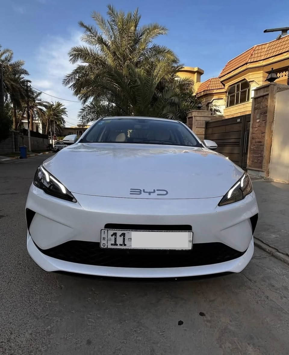 سيل فايف Byd 2025 ماشيه 7 الف فقط الگلي
السياره جديده و مكفوله بيها بس ملاحظه وحده رصعه بل جاملغ الامامي الايمن فقط 
بدون لا بارد لا صبغ ولا حت تكحيل كفاله 
السياره لزكات الشركه كلهن بيها جديده جداً
مكاني بغداد حي المواصلات
***********
