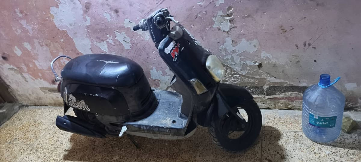 السلام عليكم شباب ماكس بوليس اوراق من بيت غودي فول نظافه كهربائيات من الطول للطول شغال ما بيها نقص ايء اعطيك سلف واطلع دراجه الصفحه مال كفر الامامي مكسوره ومصورها غير ذلك ما بيها شخط بسعر 600 ورجاء رجاء لا يتعبني ***********
