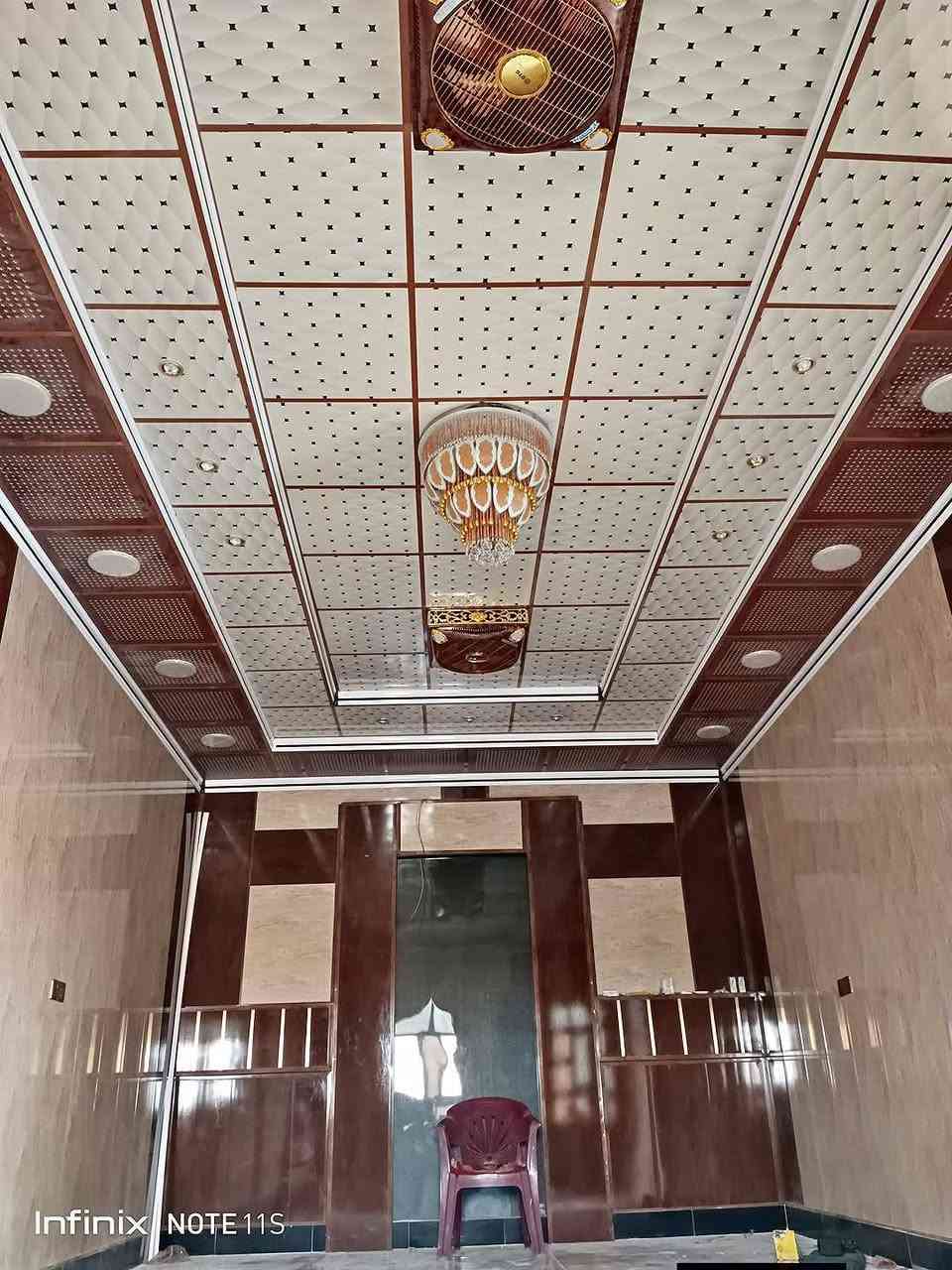 السلام عليكم اخوان خلفه ديكورات سقوف ثانويه وجبسمبورد وتغليف جدران واضلاع بلازمه شغل نضيف ومرتب ودرجه أولى رجاءآ للاستفسار الاتصال على الرقم *********** او خاص وشكرا للجميع والرزق على الله تحياتي
