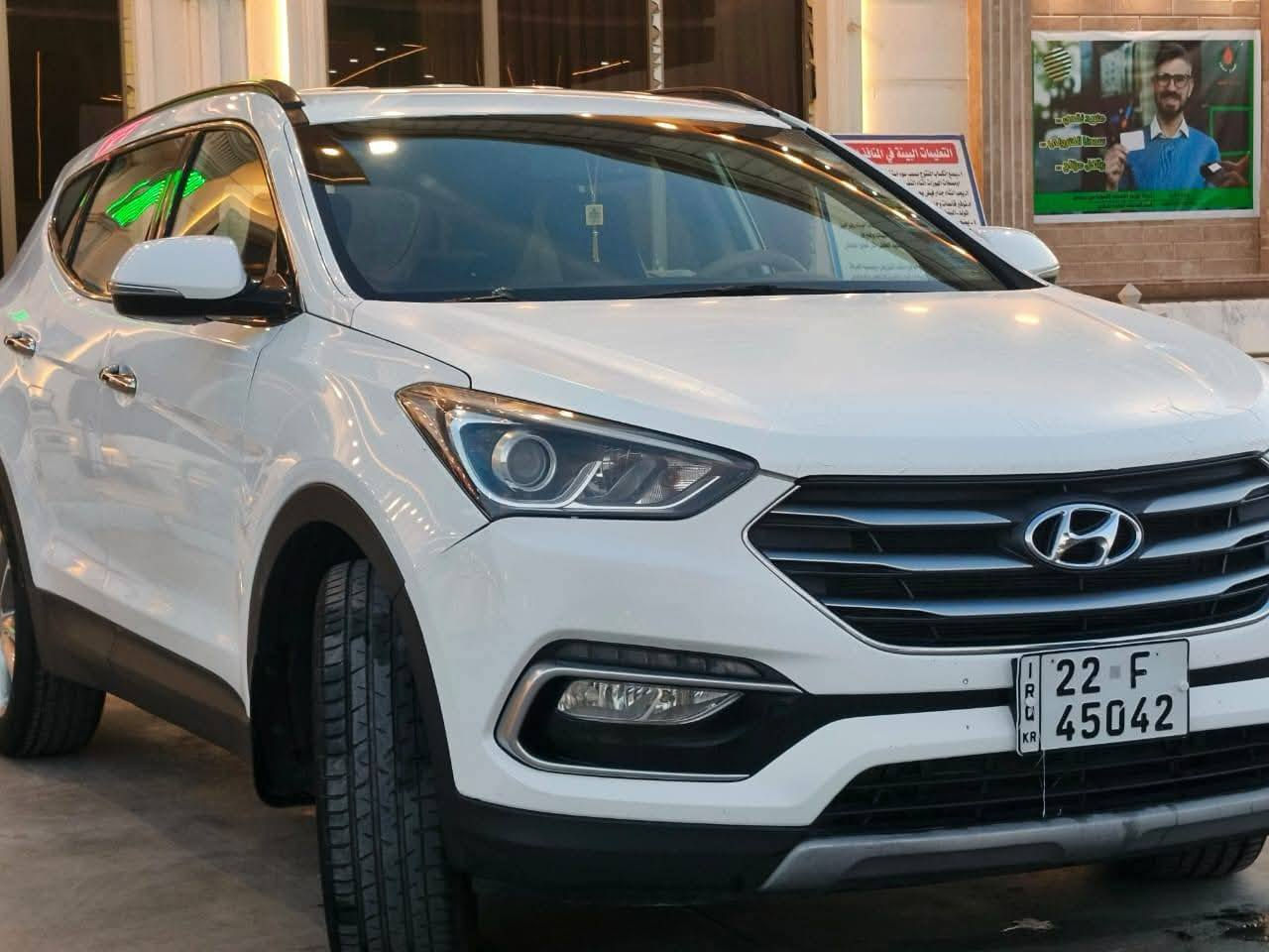 سنتافي خليجي أبيض موديل ١٨ اربعه سلندر رقم أربيل الجديد الدولي بأسم شركه سبعه راكب ثلاث قطع تبريد كامره وحساس كشن كهرباء السائق لد نهاري ماشيه ١١٣ الف حقيقي اصل سويج ومحوله بصمه سياره خير من الله للبيع او مراوس  شاشه وكفاله عدا بارد بالبنيد كد كف  موجوده في ميسان السعر على الرقم ***********
