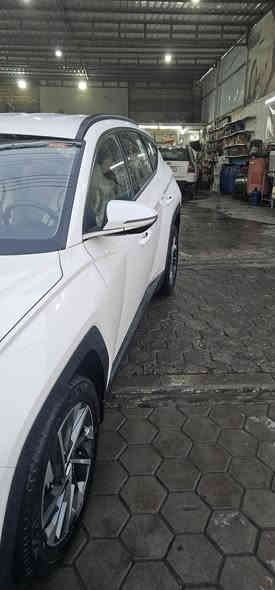 توسان خليجي 2024 كفالة عامة رقم بغداد بأسمي
تبريد قطعتين تحكم ستيرن كروس سرعة بردات خلفية حساسات امامي خلفي كاميرا خلفية 
السيارة ماشية 13 الف قابل للزيادة 
السعر 227 ورقة 
مكان السيارة نجف 
مكلف بالنشر فقط
الشراي يتصل ***********
