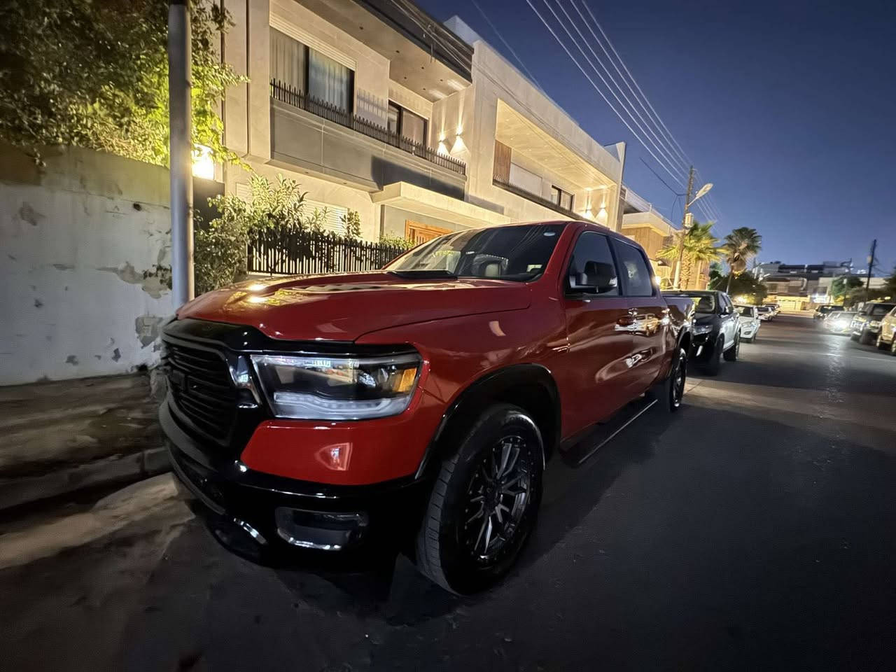 السلام عليكم ورحمة الله وبركاته من رخصه ادمين رام لارمي فول فول رقم سليمانيه رقم سليمانيه ب اسمي ٢٠٢٢ ماشي ٢٢ الف سياره حيزام بدون دواخل *********** سعر قفل ٢٨٠$
