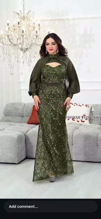 فستان • قياس ٤٨ • ملبوس مره