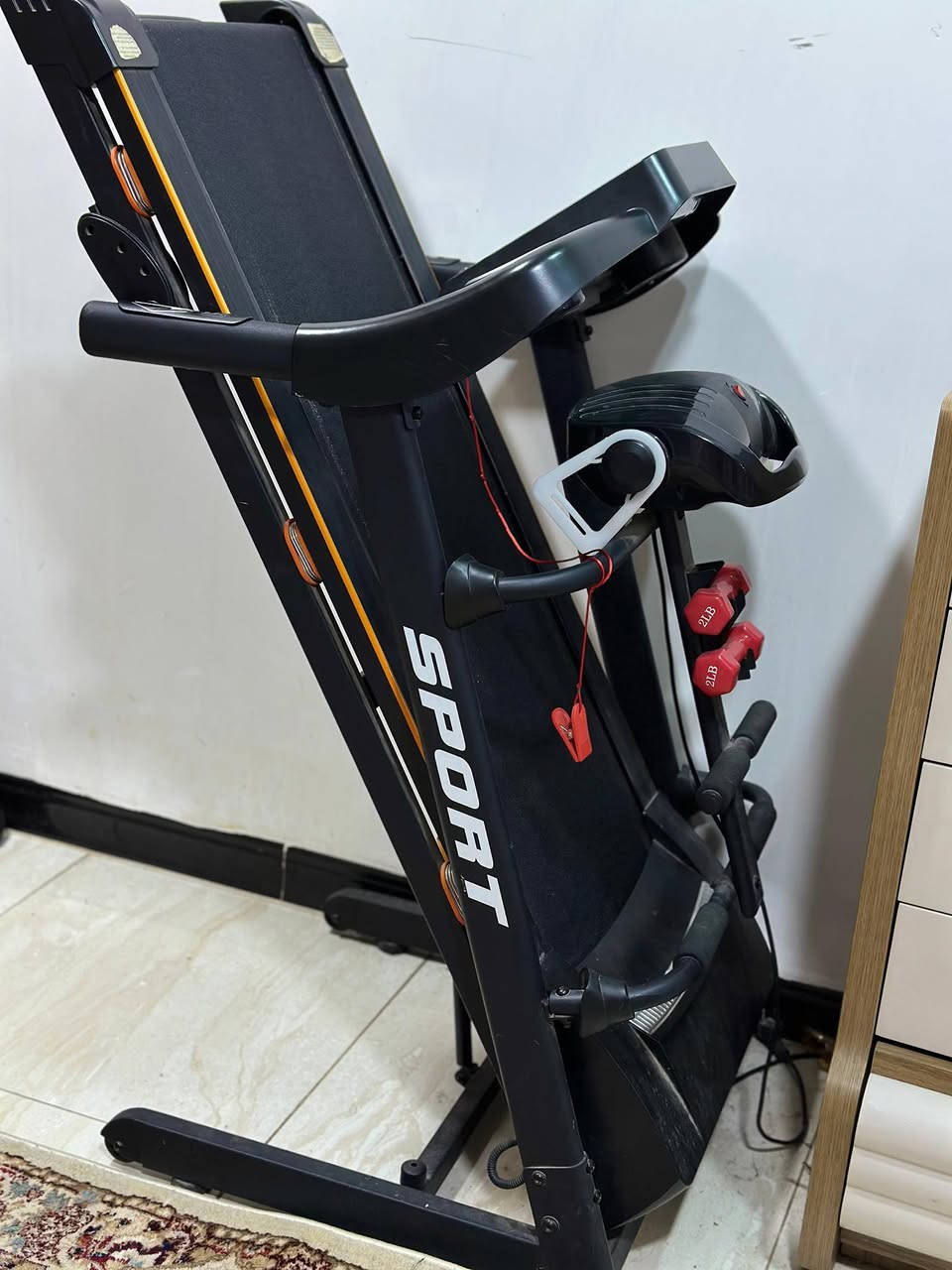 سلام عليكم 
جهاز جري مامستخدم هواي جديد لك بي ماطورين للخصر ووللجري يتحمل وزن عالي سعر 175 وبي مجال 
***********
