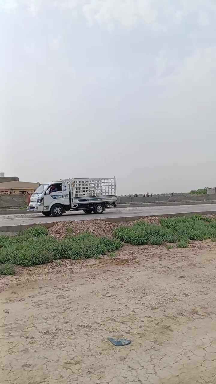 عدنا اراضي للبيع طابو ملك صرف مساحه ١٣٥٠ + ٣٠٠ طابو زراعي ديالى بعقوبه على شارع ٦٠ حي العبور ***********
