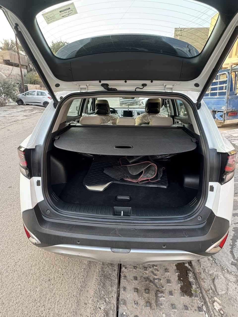 السلام عليكم كيا سبورتج 2025 خليجي ام الضمان كفالة عامة ماشية5000 الاف
فول مواصفات عدى البانوراما

كشن تدفئة 

ستيراً تدفئا 

بصمة تشغيل

دخول ذكي 

تشغيل عن بعد

هند بريك بصمه

ماوس مود درايف

رادارات جانبي 

حساسات امامي خلفي 

هيتر جام

شاشه و كيجات دجتال الكتروني 

شاشة نفكيشن كار بلي 

محرك 2000 دوش

شفتات كير بالستيراً

أشاير بالمري

شاشة كبيره اندرويد 

كاميره دواره 

يدات نيكل 

المري كهربائيه شفط

ليد خلفي 

شاشة كبيره نفكيشن كار بلي

ويل كب كروم

مانع انزلاق

شاشة اعطال

تحكمات ستيراً جهتين 

كروس سرعة 

مود درايف 4 انطمة قياده 

لايت زنون ثلاث عدسات.                                          

جنطة كهرباء 

كشن سائق ولبصفة كهرباء

رقم بغداد الدولي سنويه وهزه جديده

السعر 238

رقمي***********

مكان السيارة : بغداد طالبيه
