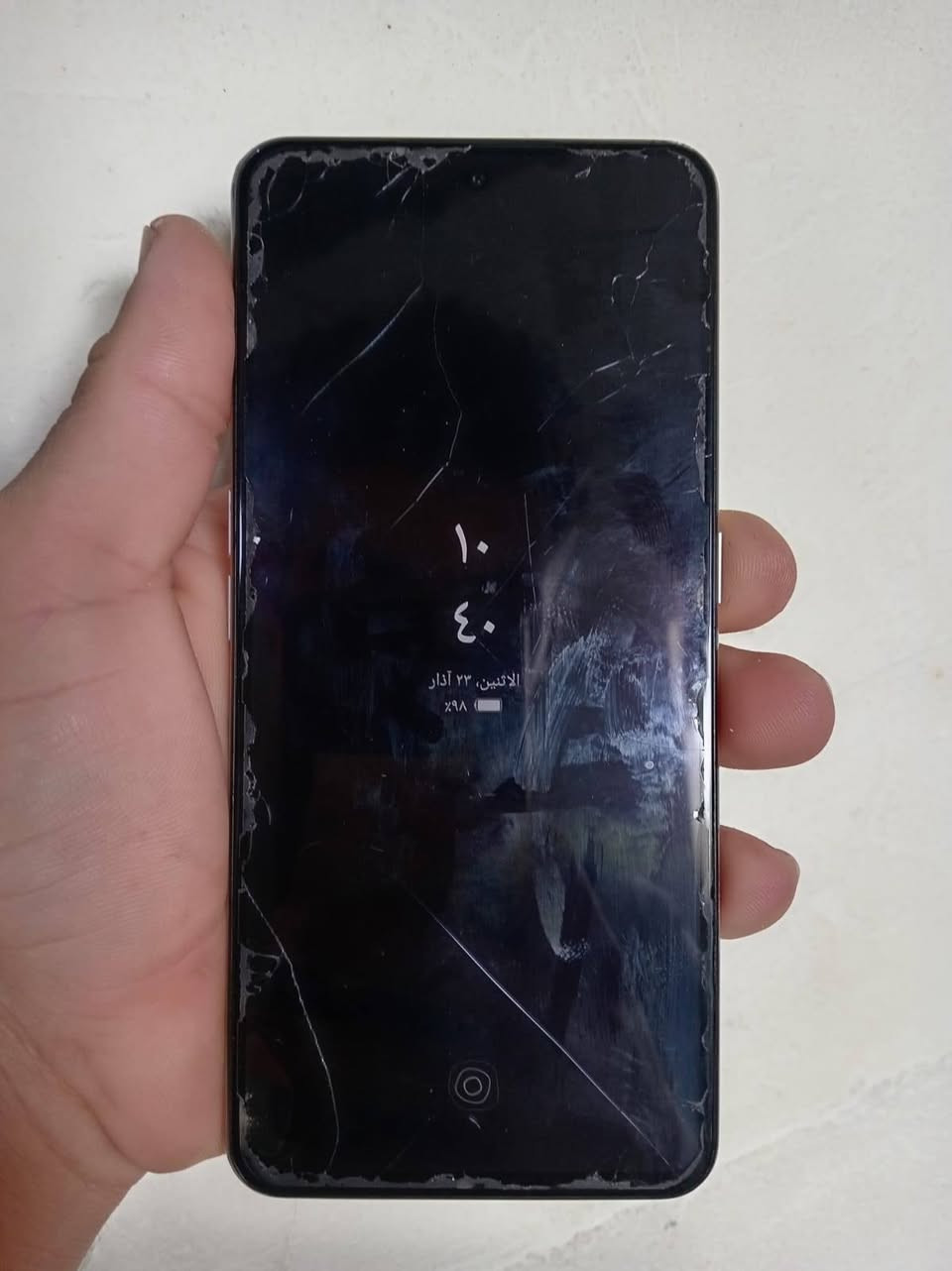 السلام عليكم 
يوجد جهاز للبيع 
realme GT Neo 5 SE
ذاكره /           1 ت.ب
رام /             16 +12
يدعم الشحن السريع/      W100
ملحقات   كارتون و شاحنه فقط 
السعر/          300 و بي مجال بسيط 
المكان #الزاب 
للاسفسار ه‍ ***********
