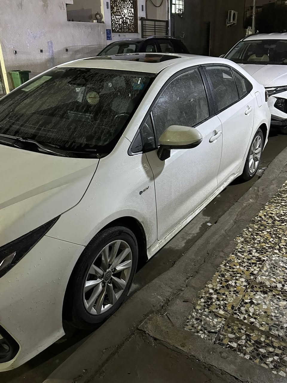 ورلا 2025 هايبرد ماشيه 20 الف مكفوله صبغ وضربه السعر 155 مكاني بغداد حي الجهاد ***********
