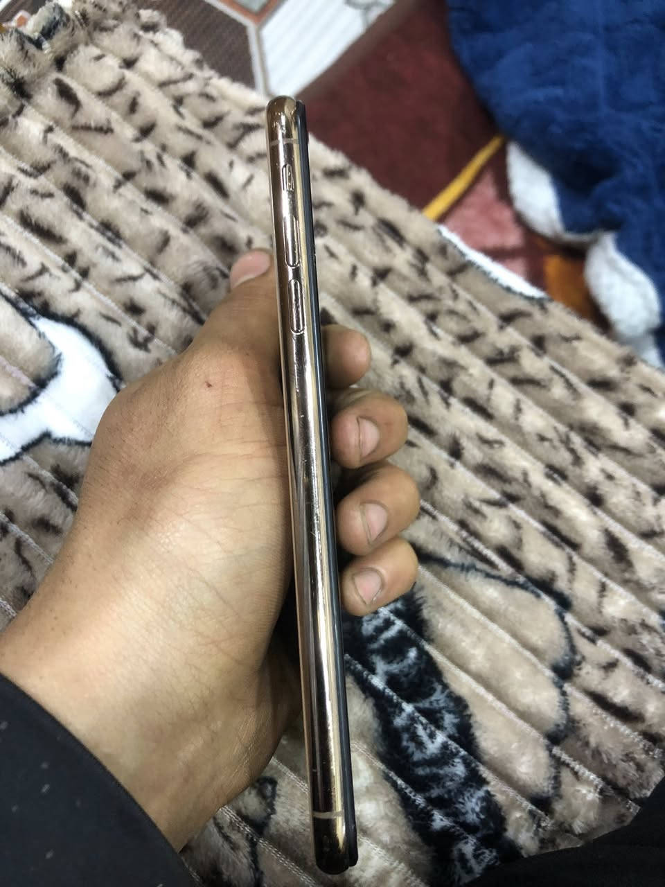 ايفون اكس ما كس ذكرة ٦٤ بطارية ١٠٠مبدلة فيس أيدي شغال 
الجهاز كلشي ما بي كلو شغل بس بي فطر بل الشاشة وما ماثر 
مكاني موصل الجديدة 
سعرو ١٦٠وبي مجال قليل 
***********
بي واتساب
