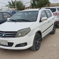 سيارة جيلي كروز رقم بغداد موديل 2013 كفاله عامه مكينه وكير جديدات دواخ...