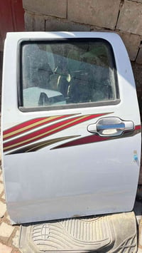 باب خلفي • كريت وول • محتاج شد