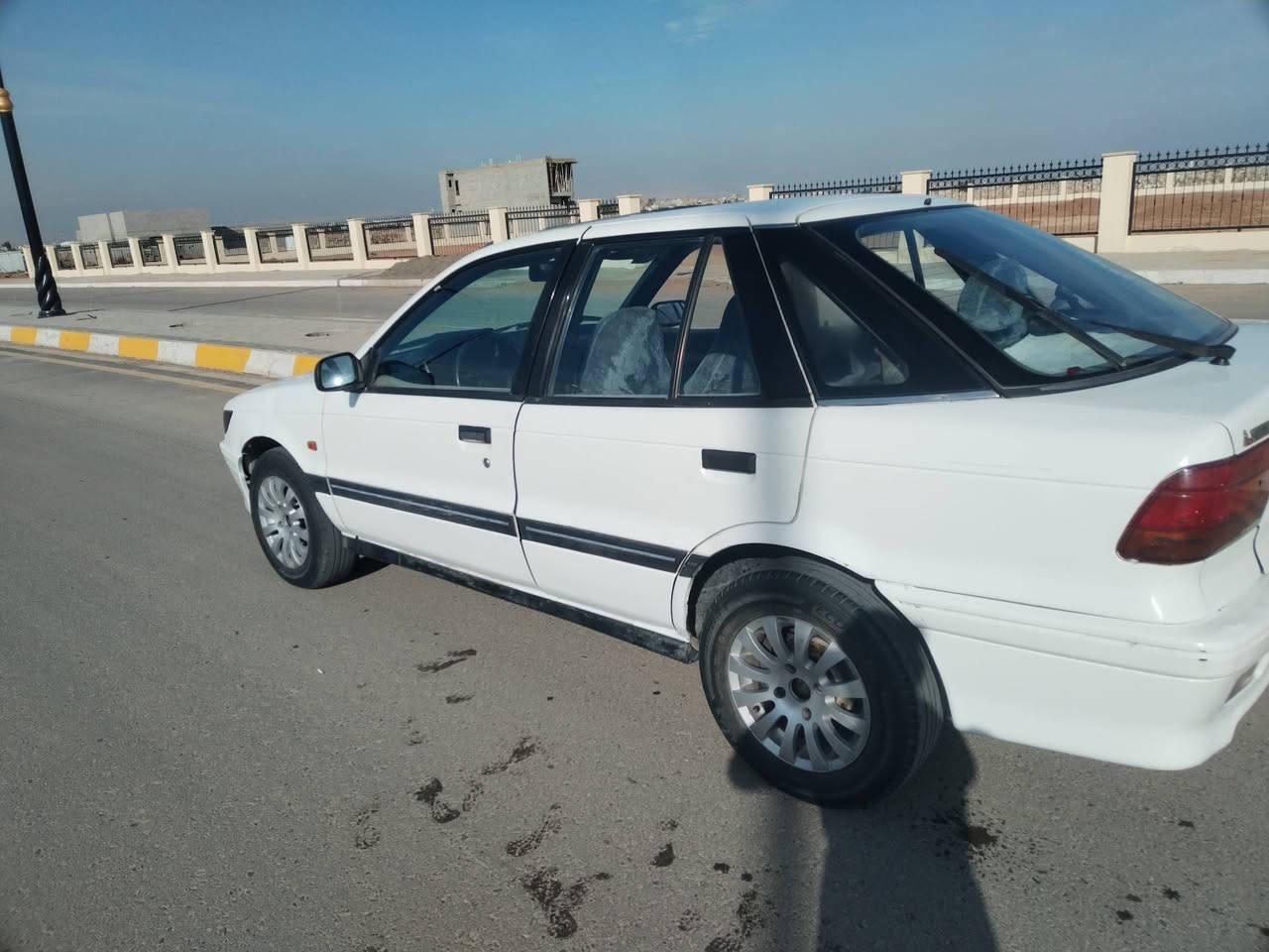 مستبوشي لانسر موديل 1991
***********
