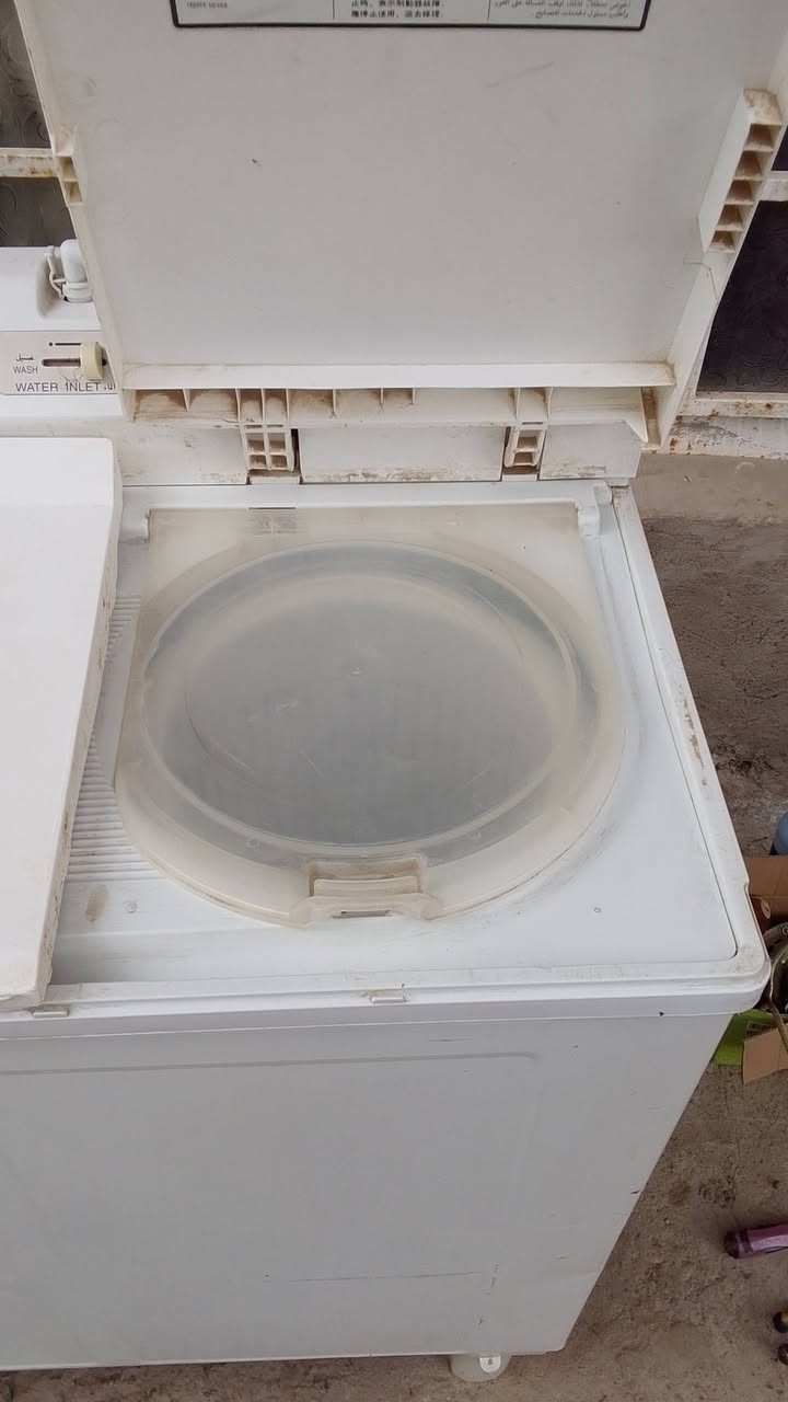 السلام عليكم للبيع غسالة هيتاشي الأصلي 11كيلو غسل وتنشيف شرط النظافة والفحص ب75 بيها مجال للشراي بداية شارع النفط الخاص مفتوح


**إذا كنت صاحب هذا الإعلان وتريد حذفه لأي سبب، رجاءا أرسل رسالة إلى الدعم الفني**