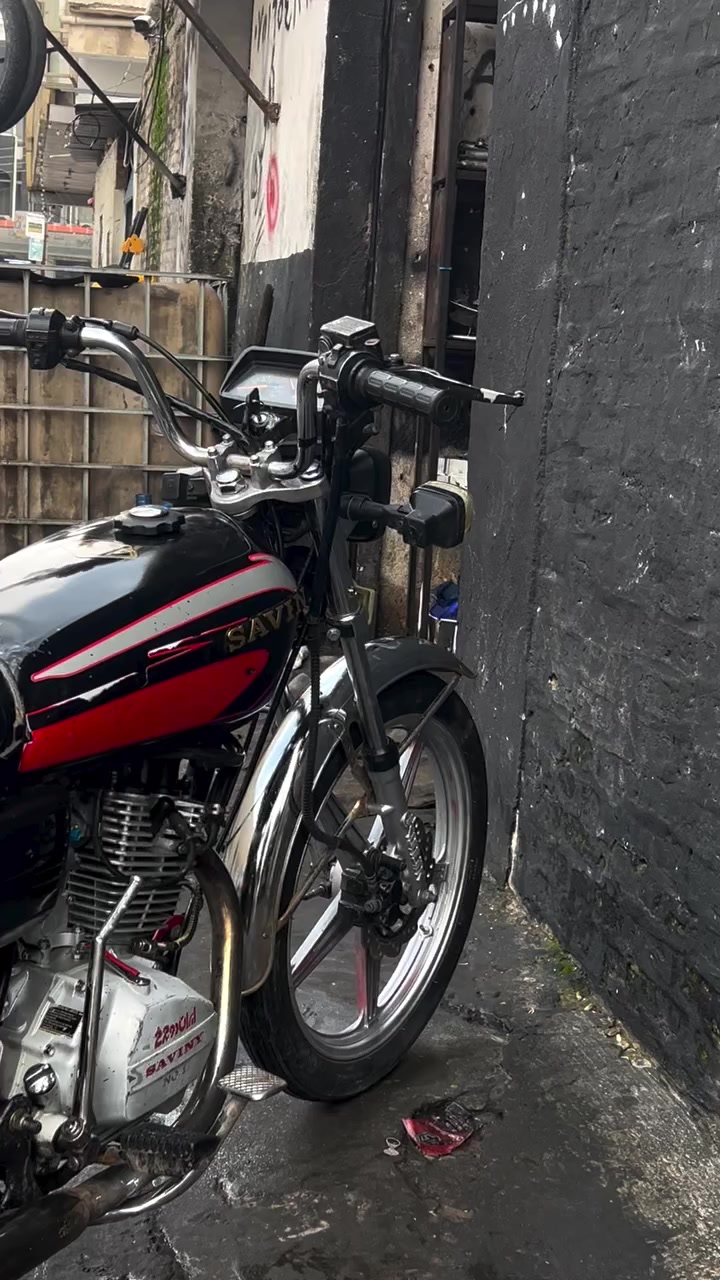 مطور نوعية سافين موديل 2020 
كهرباء كلها شغال 
معو منفيس 
مطور متل دهب مافي برغي نقص 
سعرو 335 الف 
للتواصل ***********
فقط اتصال او واتساب
