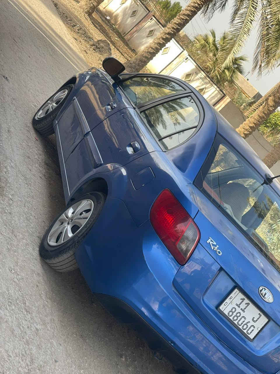 ياالله للبيع ريو موديل 2010 رقم بغداد انكليزي  وارد امريكي كير مكينه حاويه تخم تاير لايت زنون علي ناصي بدون ضربه قويه بيه مكانات صبغ قليله السعر 75 وبيه مجال قليل العنوان بابل قضاء المحاويل رقم الهاتف ‏‪***********

