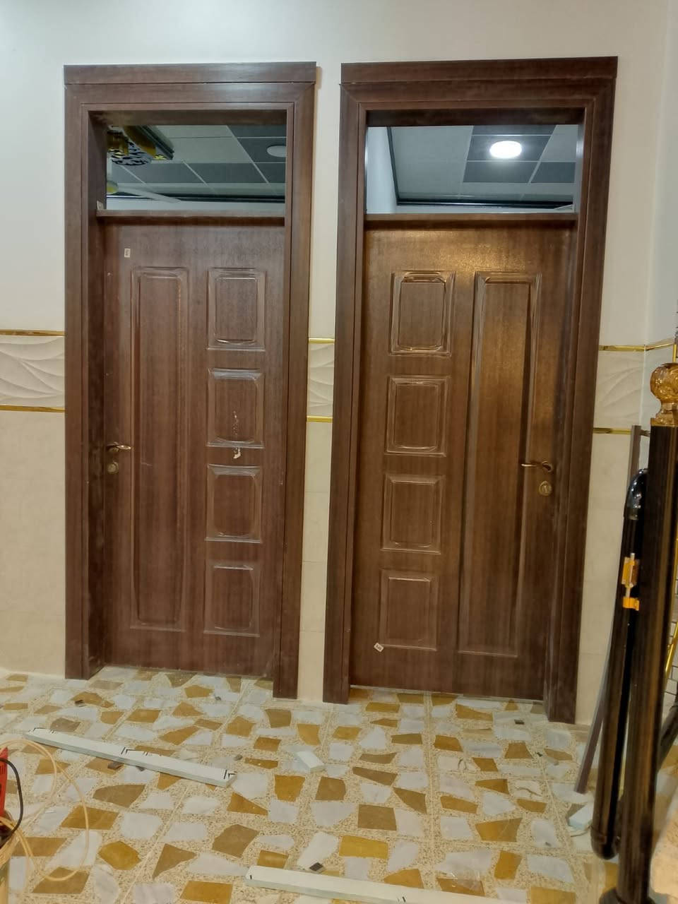 150الف مع الشد للقياس الاستندر  وتوصيل مجاني داخل الموصل 
175الف مع الشد والنقل القياس العالي 
  فوم وليس خليه 
كيلون كيدور تركي 
نرماده تركي 

الأزهار الالمنيوم والبلاستيك 
الايسر مجمع التعليم مقابل معمل الغاز بجانب كوافير ابو الزوز 
***********...***********
