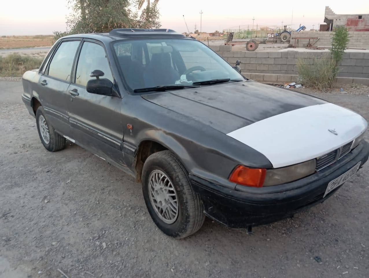 السلام عليكم للبيع مسيبوشي كلنت صندوك محرك سوناته  موديل 91  رقم كركوك نكليزي مشروع وطني سنويه الحد 2030 بيهه ضربه بل صندوك كهربياتهه شغاله باتري جديد دينمو جديده داريم شفت جديد نقصهه دبلات ثنينه ومحركهه يكولون لاستيك والف ماعرف رنكات نشاطهه خير من الله  سعرهه 26وبيهه مجال  للشراي تحويل بي وكت تريد موجود.***********
