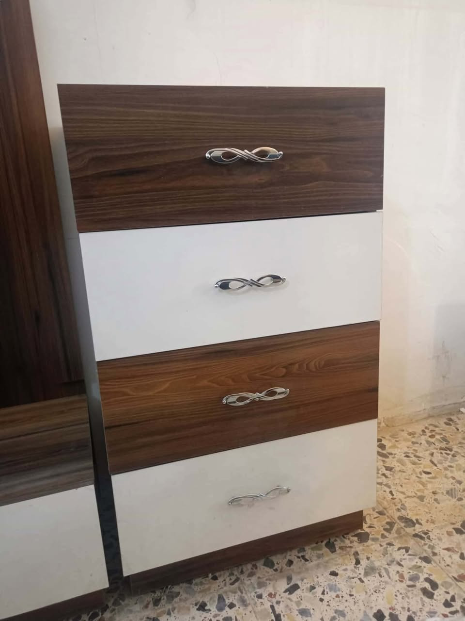 غرفة تركي 🇹🇷 
مستخدام 👉✨
7 قطع  ✨✨
نضافه 90 💯
نظام سلايت 💖
السعر 450💖💸
مع شد🪛 ونقل 🚚  مجاني  داخل بغداد  محافظات بكروه


**إذا كنت صاحب هذا الإعلان وتريد حذفه لأي سبب، رجاءا أرسل رسالة إلى الدعم الفني**