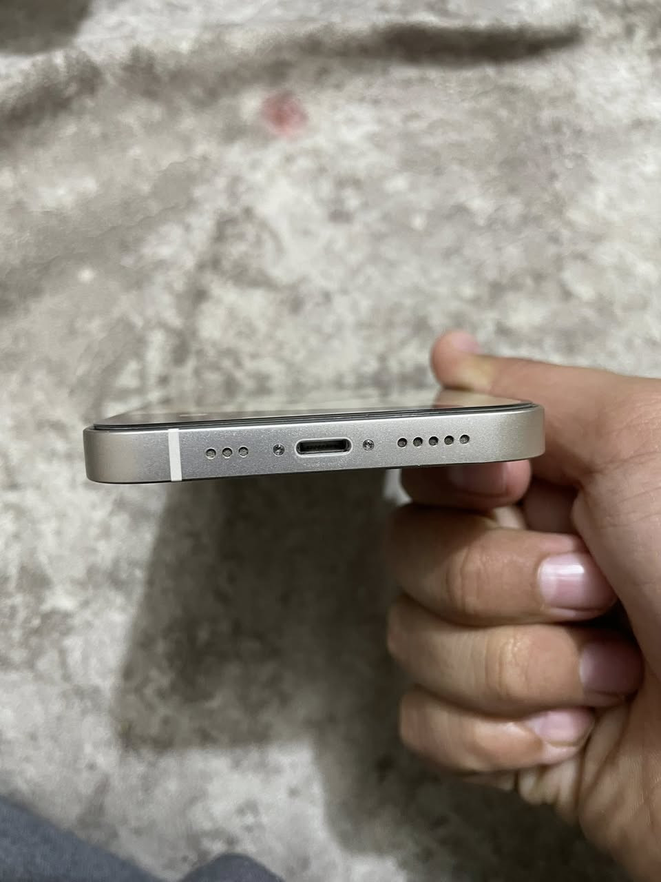 السلام عليكم ايفون 13 ذاكره 128 بطاريه 95كله بلادي شرط الفحص والجهاز كلش نضيف السعر 500 وبي مجال للشراي الرقم.  ***********
