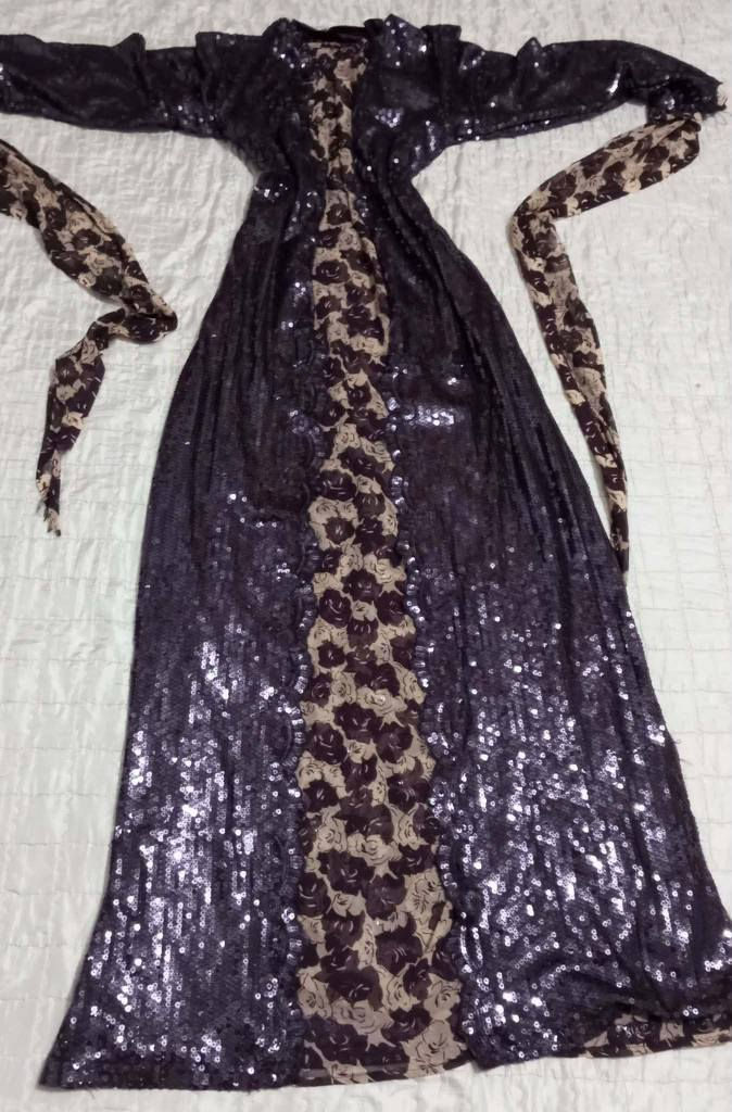 لديّ بعض الملابس النسائية الكردية الجميلة والرخيصة، خمس قطع  تلبس وزن 70 كيلوغراماً. سعر کلهم 40 الف نهایتە کلهم شلع توصیل متوفر السليمانية, العراق


**إذا كنت صاحب هذا الإعلان وتريد حذفه لأي سبب، رجاءا أرسل رسالة إلى الدعم الفني**