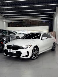 للبيع bmw 330i kit m 2026 ماشية 3 الف ميل مواصفات فول فتحة كبيرة داتا ...