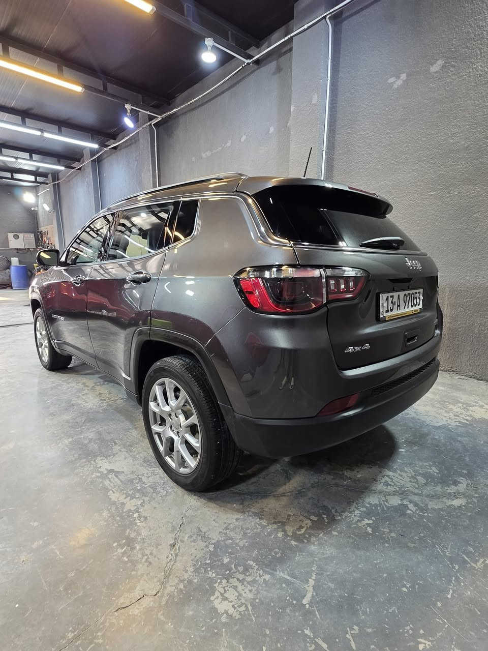 السلام عليكم اخوتي الاعزاء جيب كومبارس 2022 فول مواصفات عدة الفتحة تحديد مسار نقطة عمياء حساسات وضعيات قيادة صور الحادث موجودة والسونار عداد المسافة26 الف km رقم ميسان دولي حرة شرط التحويل لمعلومات اكثر الاتصال بصاحب السيارة ***********السعر 160
