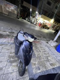 للبيع دراجه ساسوكي جنطه سعر ٣٢٥بيه مجال بسيط هذا رقمي 07781255525@