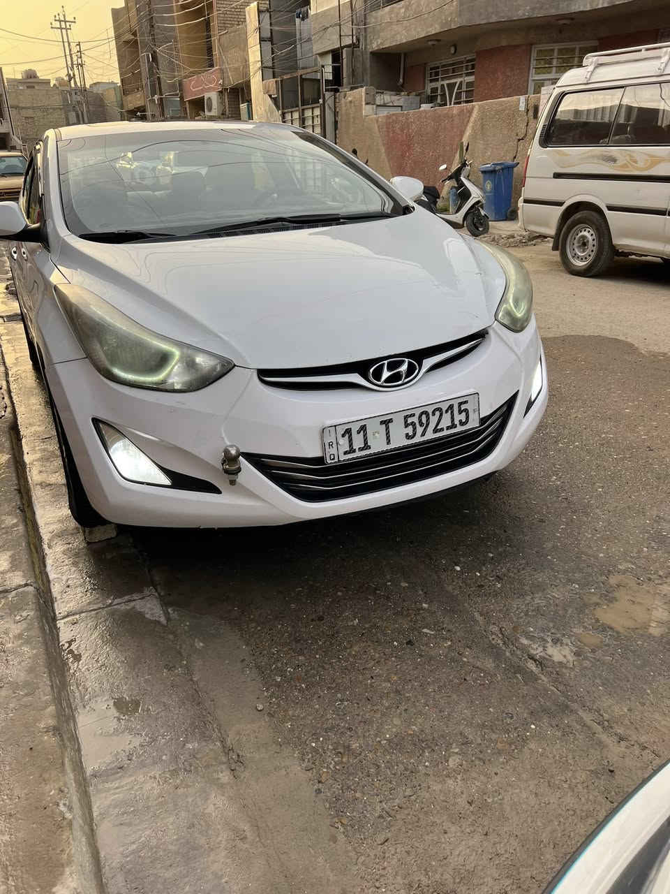 سلام عليكم النترا مديل ١٤شكل ال ١٦ فول واحد على واحد GLs لمتدد مكينه ١٨٠٠ مكفوله حته قبع ولفات ممفتوح كير مكفول حته لكيس ممفتوح مواصفاتها (فتحه +بصمه+بصمه أبواب+بصمه صندوك+يدات نيكل +مري شفط+تحكم جهتين+تبريد قطعتين+ثلاجه بلجكمجه+٥ويل كب+حساسات خلفيه وكامره + كأمره داش تصوير +منظومه زنون وبلاجكترات )تخم تاير جديد حداديه امامي خلفي خير من الله باتري جديد بيها صبغ باب السايق ودوسه وبارد بحافه البنيد والباقي موضح بلصور السياره بأسمي سنويه ل٢٨ تحويل ثاني يوم مكاني بغداد الشعب /سريدات  السعر السعر ١٢٥ الشراي يتصل ***********
