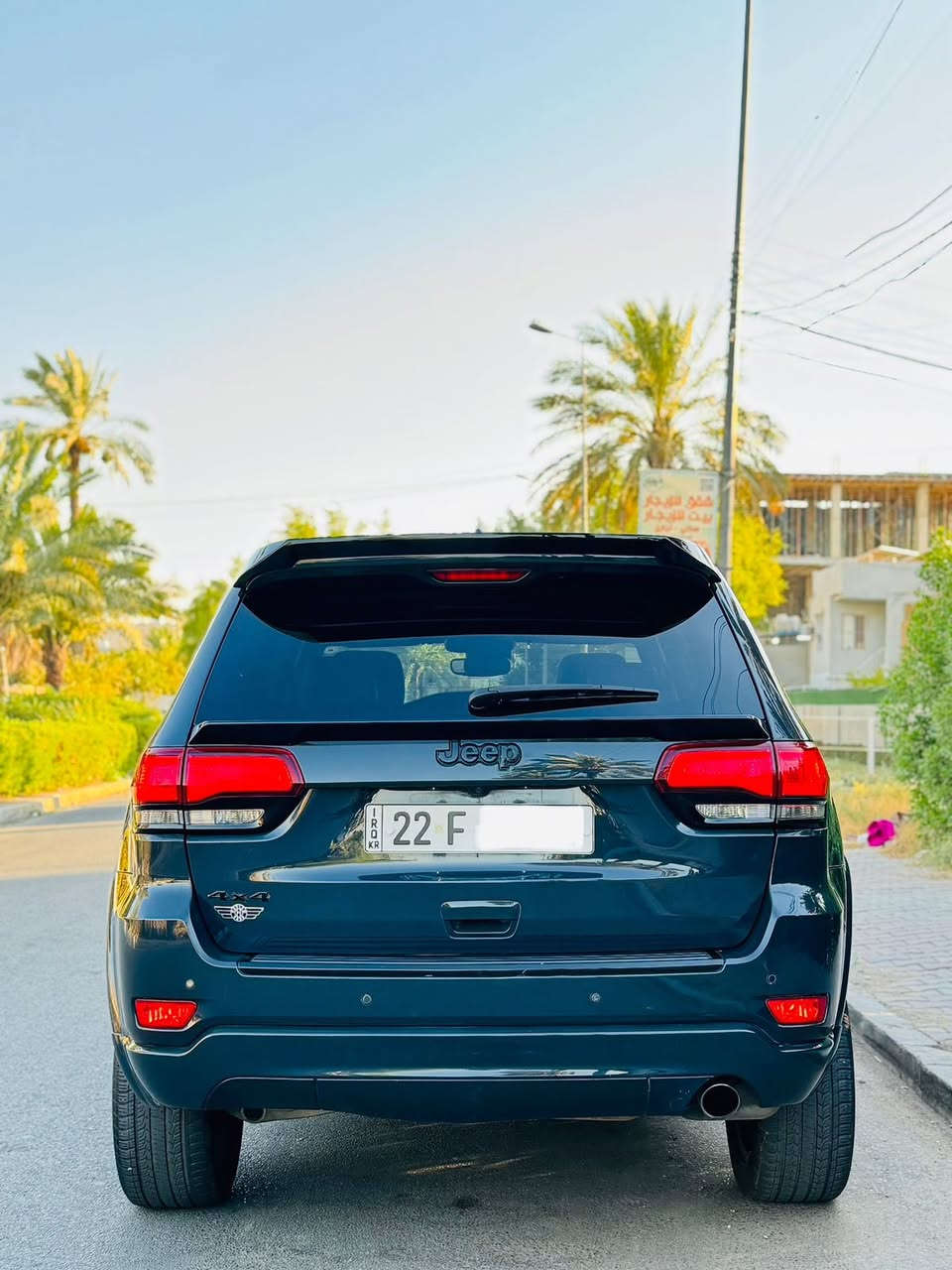 جيب موديل ٢٠١٧ مكينة 6فول فتحة حساسات ضربتهة جاملغ وبنيد تشغيل عن بعد كشنات ستيرن تتفئة شفتات لايت زنون حساس خلفي  تشغيل عن بعد سيارة خير من الله سعر ٢٠٥ ***********
