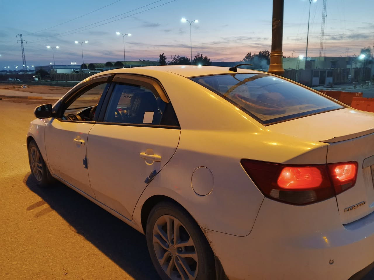 سيراتو 11 جاهزه بيها صبغ فقط الي ماشره مكاني بابل معروضه 92بيها مجال ست نمر كيرها رقمي *********** رقم كربلا بسمه
