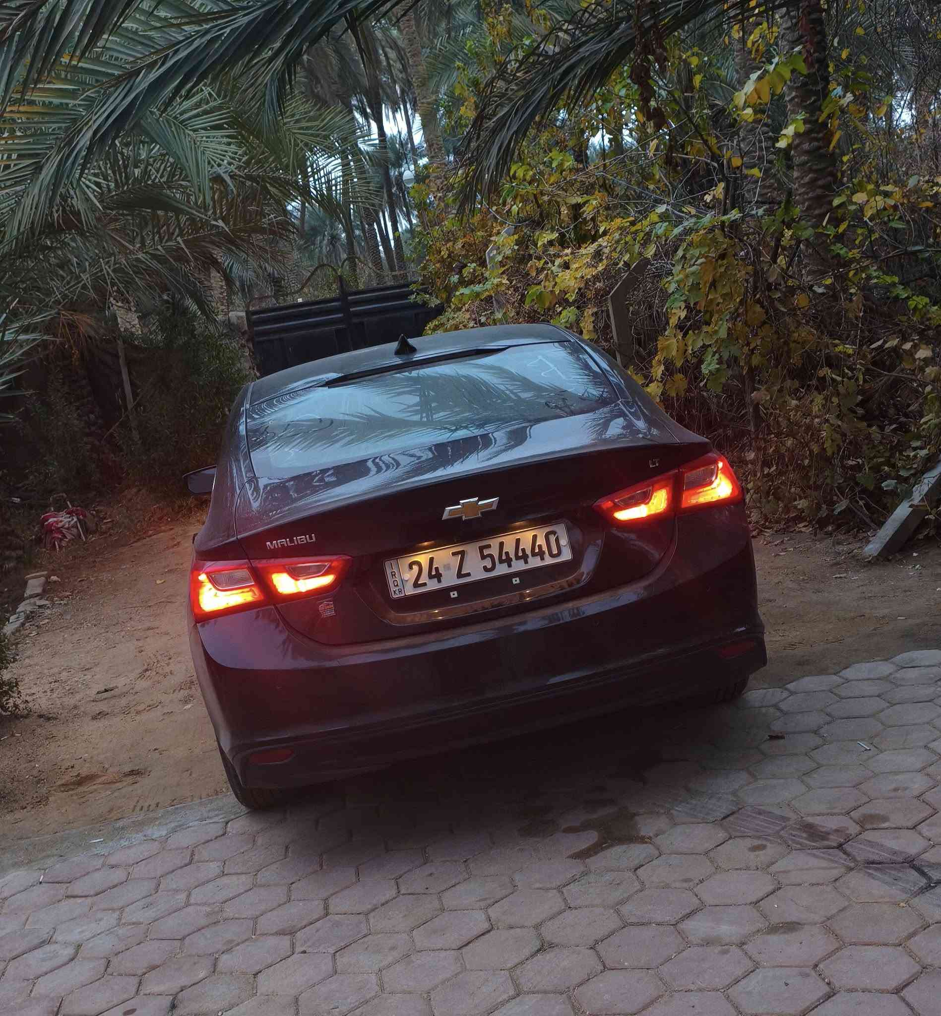 ماليبو 2024 LT
▪️مكينة 1500 تيربو 💪
▪️بصمة ابواب ، جنطة ، تشغيل 
▪️سايد بريك بصمة (هند بريك)
▪️شاشة لمس كبيرة ايباد
▪️نضام start stop /auto stop
▪️ليد نهاري ✨
▪️تبريد قطعتين 
▪️تبريد  ( منفصل)
▪️شاشة اعطال ⚠️
▪️نضام كار بلي 
▪️كاميرا  خلفية 
▪️ويل كب 17 بلاد
▪️وبعد بقية مواصفات LT المعروفه
▪️كرسي كهرباء
#السعر 129 بيها مجال 
حادث السياره بسيط بدون دواخل

مكان سياره كربلاء

للاستفسار/‏‪***********
